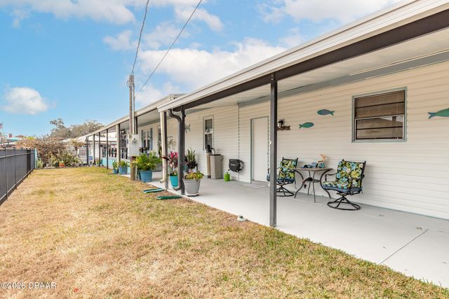 191 E Ariel Road, Oak Hill, FL 32759