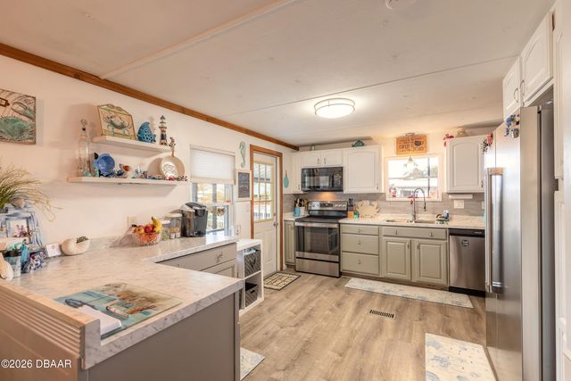 191 E Ariel Road, Oak Hill, FL 32759