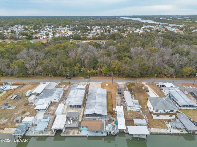 191 E Ariel Road, Oak Hill, FL 32759