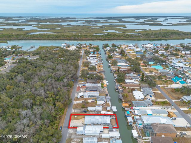 191 E Ariel Road, Oak Hill, FL 32759