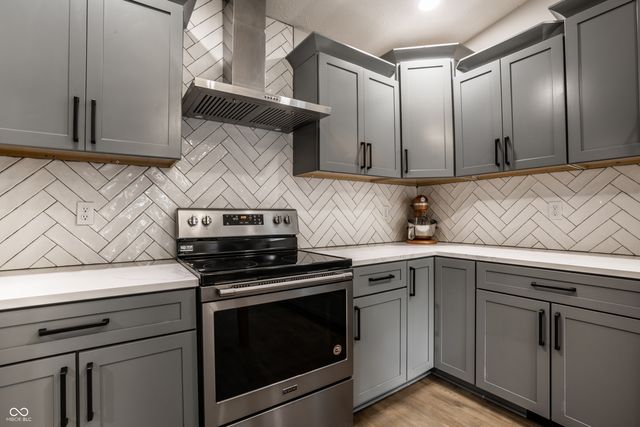 7802 Madden Drive, Fishers, IN 46038