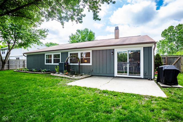 7802 Madden Drive, Fishers, IN 46038