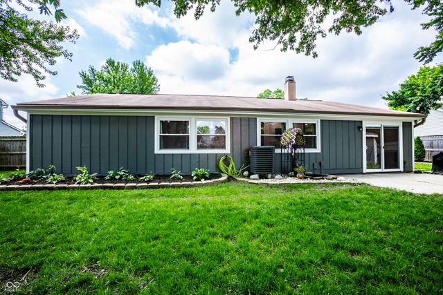 7802 Madden Drive, Fishers, IN 46038