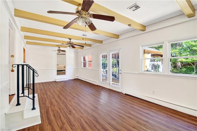 3 Commander DR, Hampton, VA 23666