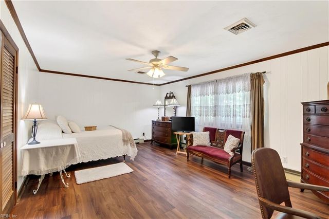 3 Commander DR, Hampton, VA 23666