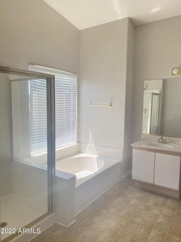 1515 E BEACON Drive, Gilbert, AZ 85234