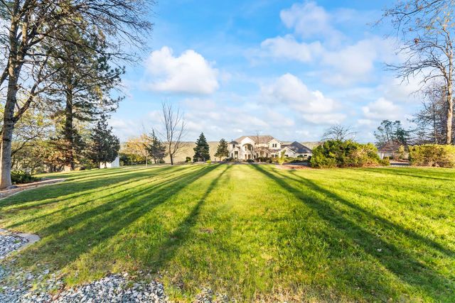 9001 Riverwood Dr, Placerville, CA 95667