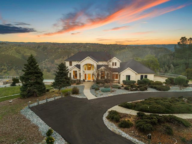 9001 Riverwood Dr, Placerville, CA 95667