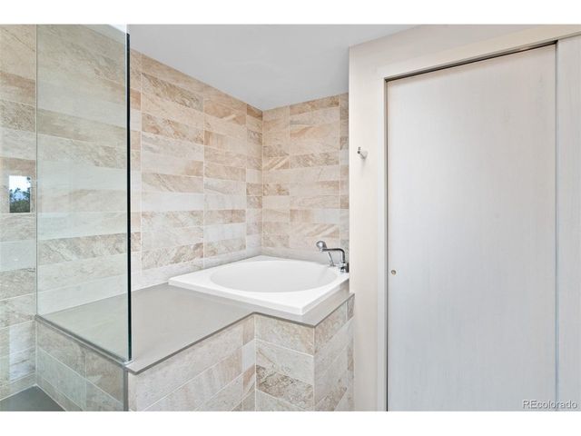 11 Sunset Ln, Greenwood Village, CO 80121