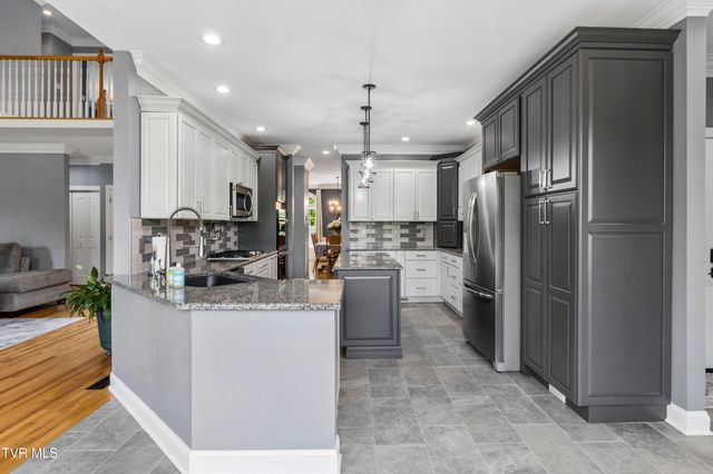 108 Strawberry Field Drive, Johnson City, TN 37604
