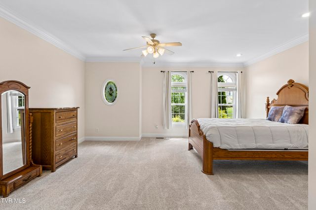 108 Strawberry Field Drive, Johnson City, TN 37604