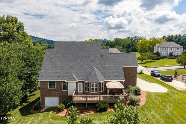 108 Strawberry Field Drive, Johnson City, TN 37604
