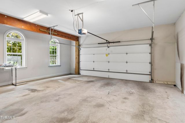 108 Strawberry Field Drive, Johnson City, TN 37604