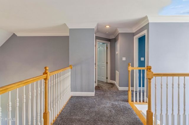 108 Strawberry Field Drive, Johnson City, TN 37604