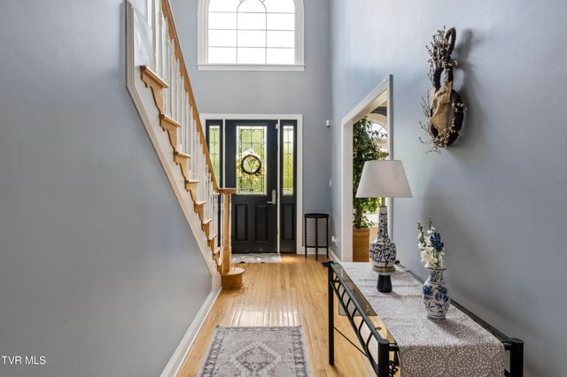 108 Strawberry Field Drive, Johnson City, TN 37604