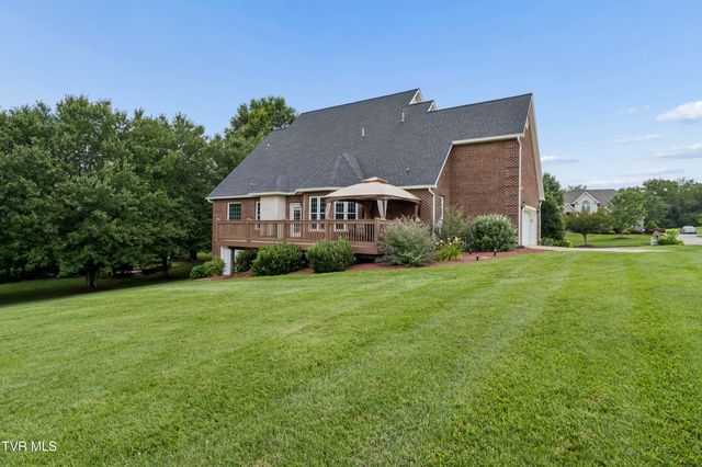 108 Strawberry Field Drive, Johnson City, TN 37604