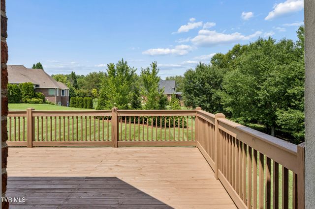 108 Strawberry Field Drive, Johnson City, TN 37604