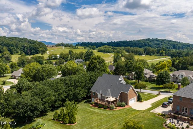 108 Strawberry Field Drive, Johnson City, TN 37604