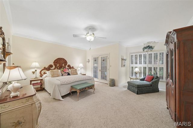 13302 Fairfield Circle Drive, Town And Country, MO 63017