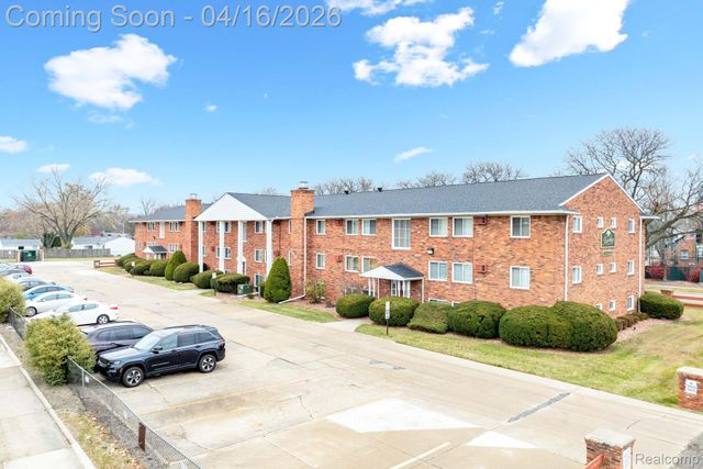 7215 Lathers Street 7215-12, Westland, MI 48185