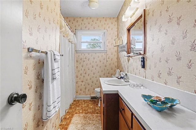 1261 Springwood Church Road, Gibsonville, NC 27249