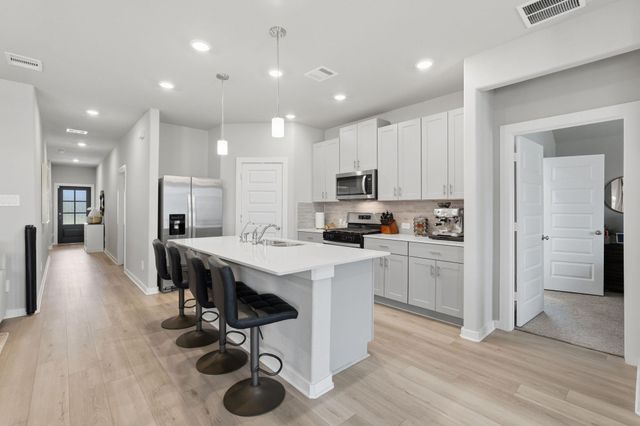 14231 Rolling Pastures Drive, Magnolia, TX 77354