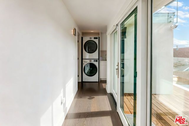 3850 Glenalbyn Drive, Los Angeles, CA 90065