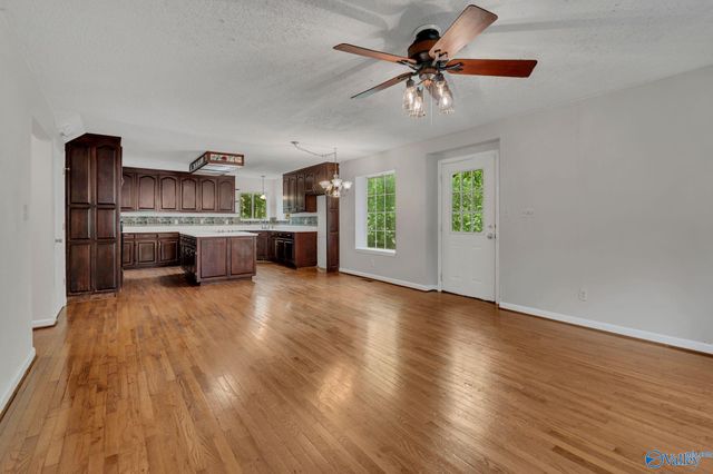 213 Rosecliff Drive, Harvest, AL 35749