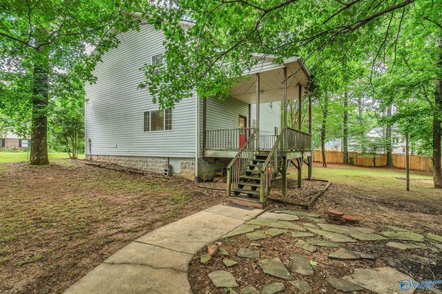 213 Rosecliff Drive, Harvest, AL 35749