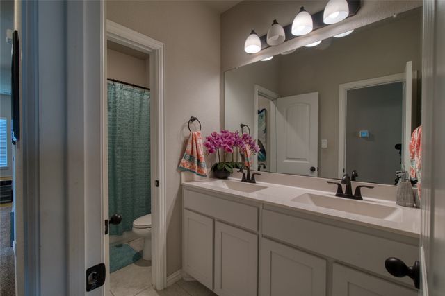 13508 Summer Moon Trail, Ponder, TX 76259