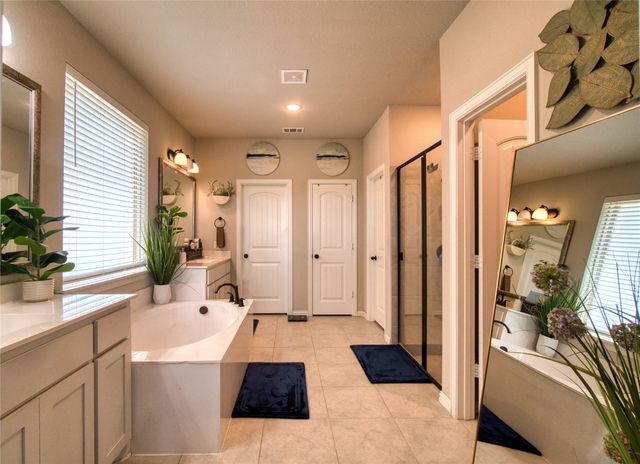 13508 Summer Moon Trail, Ponder, TX 76259