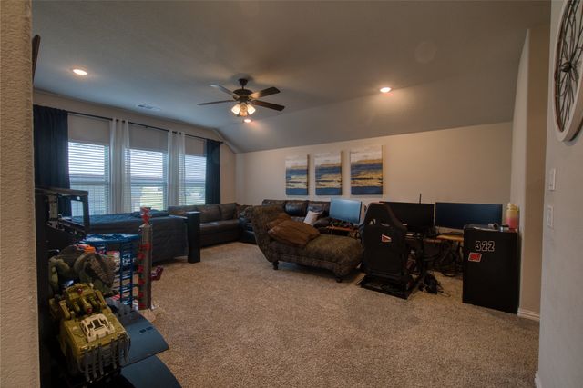 13508 Summer Moon Trail, Ponder, TX 76259