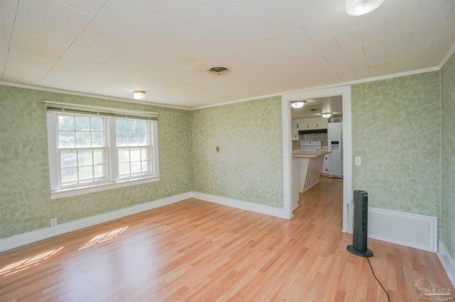 6265 Blue Angel Pkwy, Pensacola, FL 32526