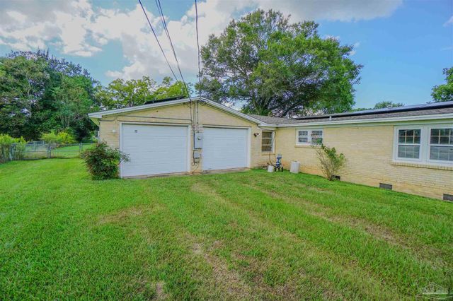 6265 Blue Angel Pkwy, Pensacola, FL 32526