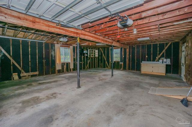 6265 Blue Angel Pkwy, Pensacola, FL 32526