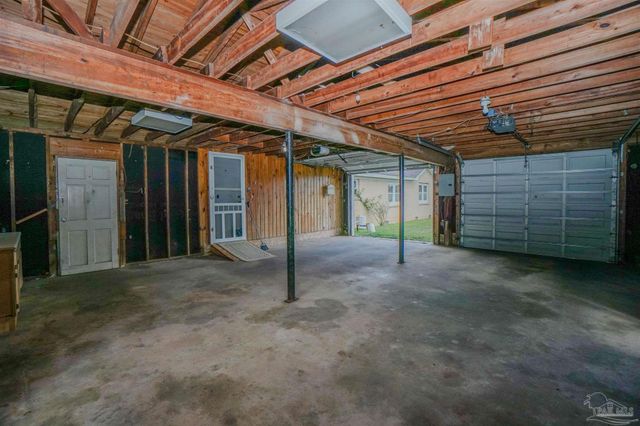 6265 Blue Angel Pkwy, Pensacola, FL 32526