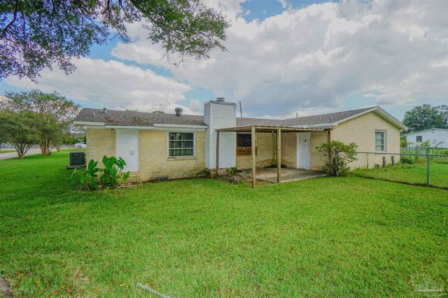 6265 Blue Angel Pkwy, Pensacola, FL 32526