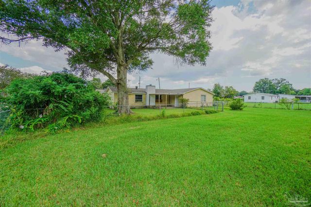 6265 Blue Angel Pkwy, Pensacola, FL 32526