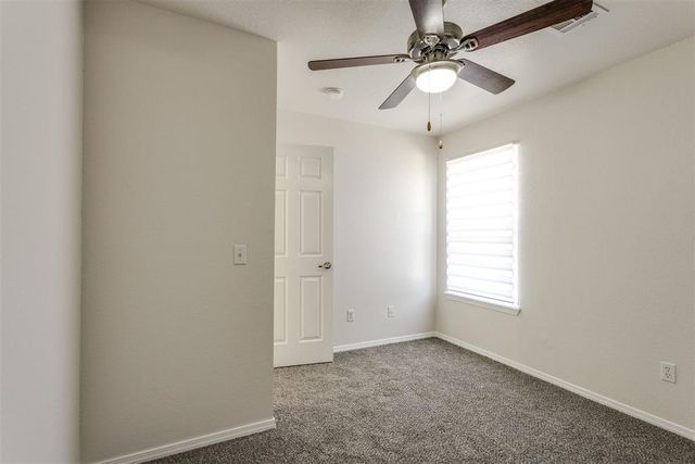 1725 Queensbury Drive, Moore, OK 73160