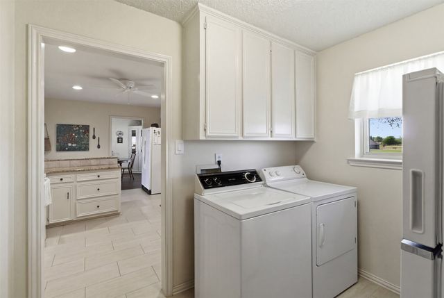 1570 Bryson Lane, Midlothian, TX 76065