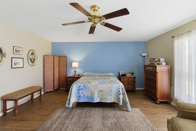 1570 Bryson Lane, Midlothian, TX 76065