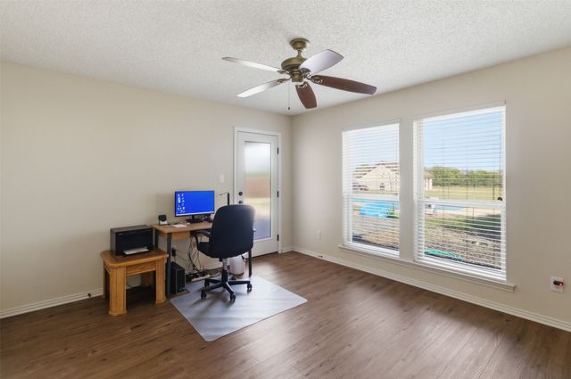 1570 Bryson Lane, Midlothian, TX 76065