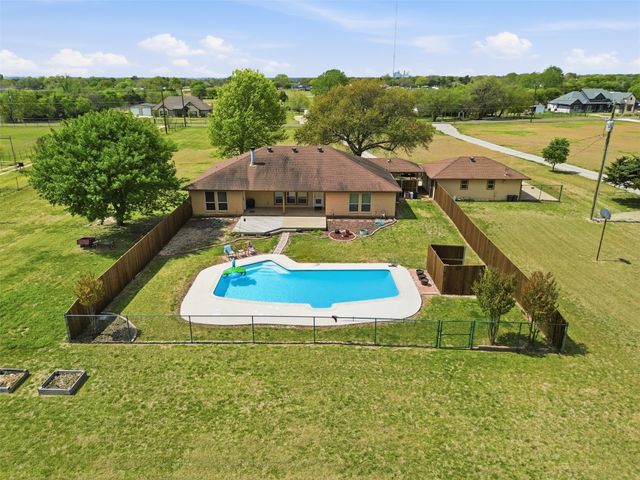 1570 Bryson Lane, Midlothian, TX 76065