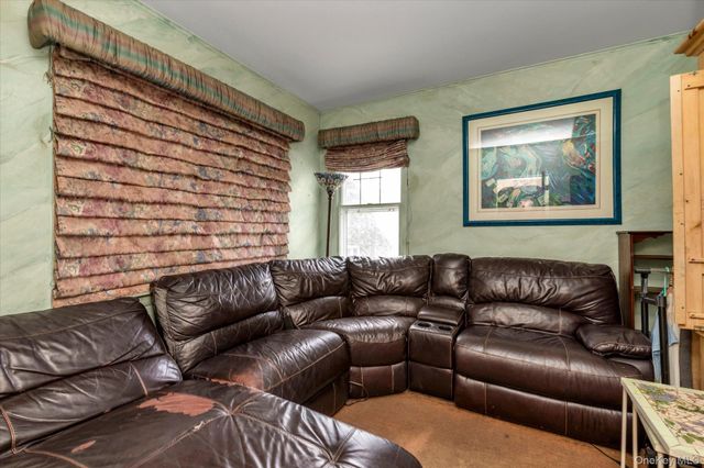 104 E. Melrose Street, Valley Stream, NY 11580