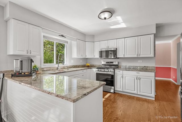 39867 N Harbor Ridge Drive, Antioch, IL 60002