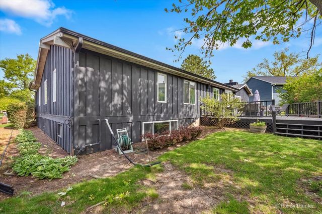 39867 N Harbor Ridge Drive, Antioch, IL 60002