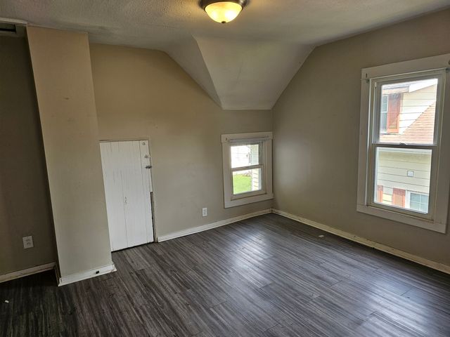 1410 40 Street, Rock Island, IL 61201