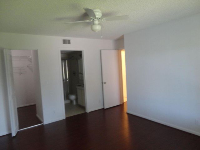 714 Sunny Pine Way C2, Greenacres, FL 33415