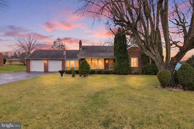 3570 CARLISLE RD, Dover, PA 17315