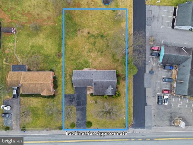 3570 CARLISLE RD, Dover, PA 17315